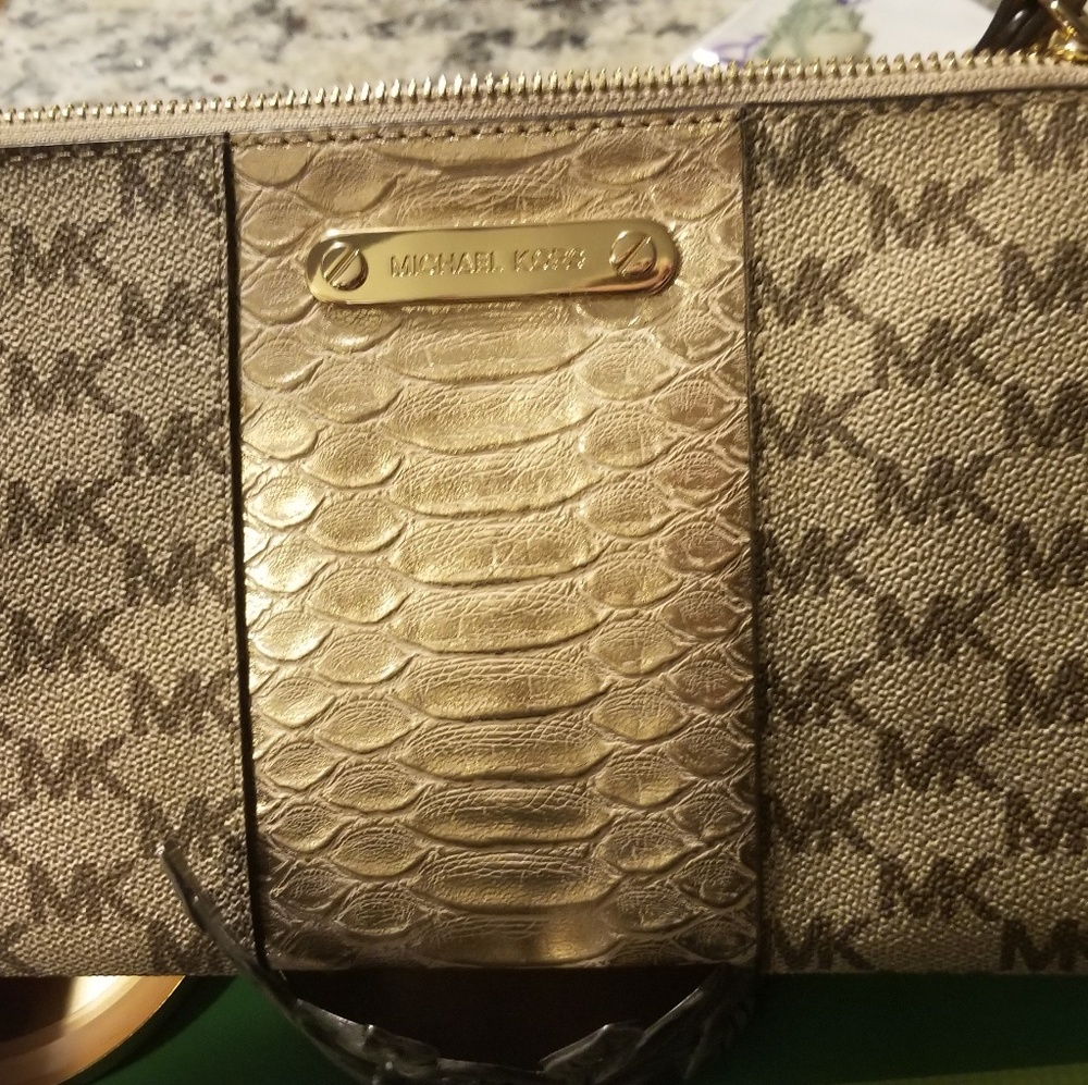 Michael Kors clutch